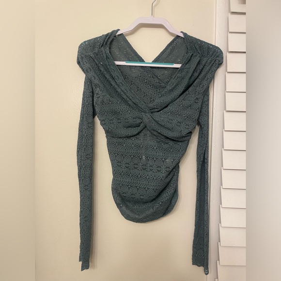 FREE PEOPLE DARK GREEN LACE RUCHED HOLD ME CLOSER LONG SLEEVE TOP- SMALL - Picture 2 of 5